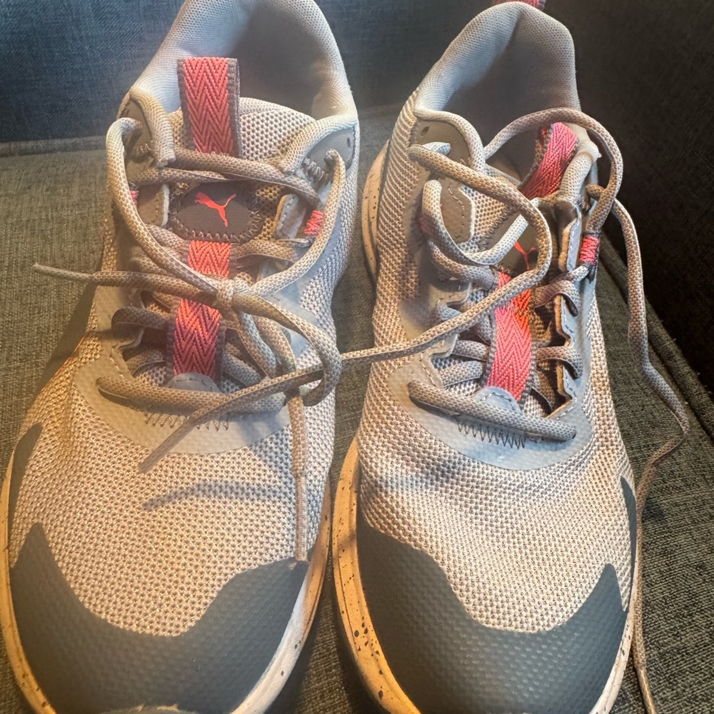PUMA SNEAKERS